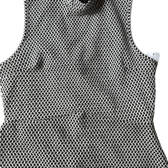 Charlotte Russe xl polyester sleeveless dress! NWT - Picture 3 of 6